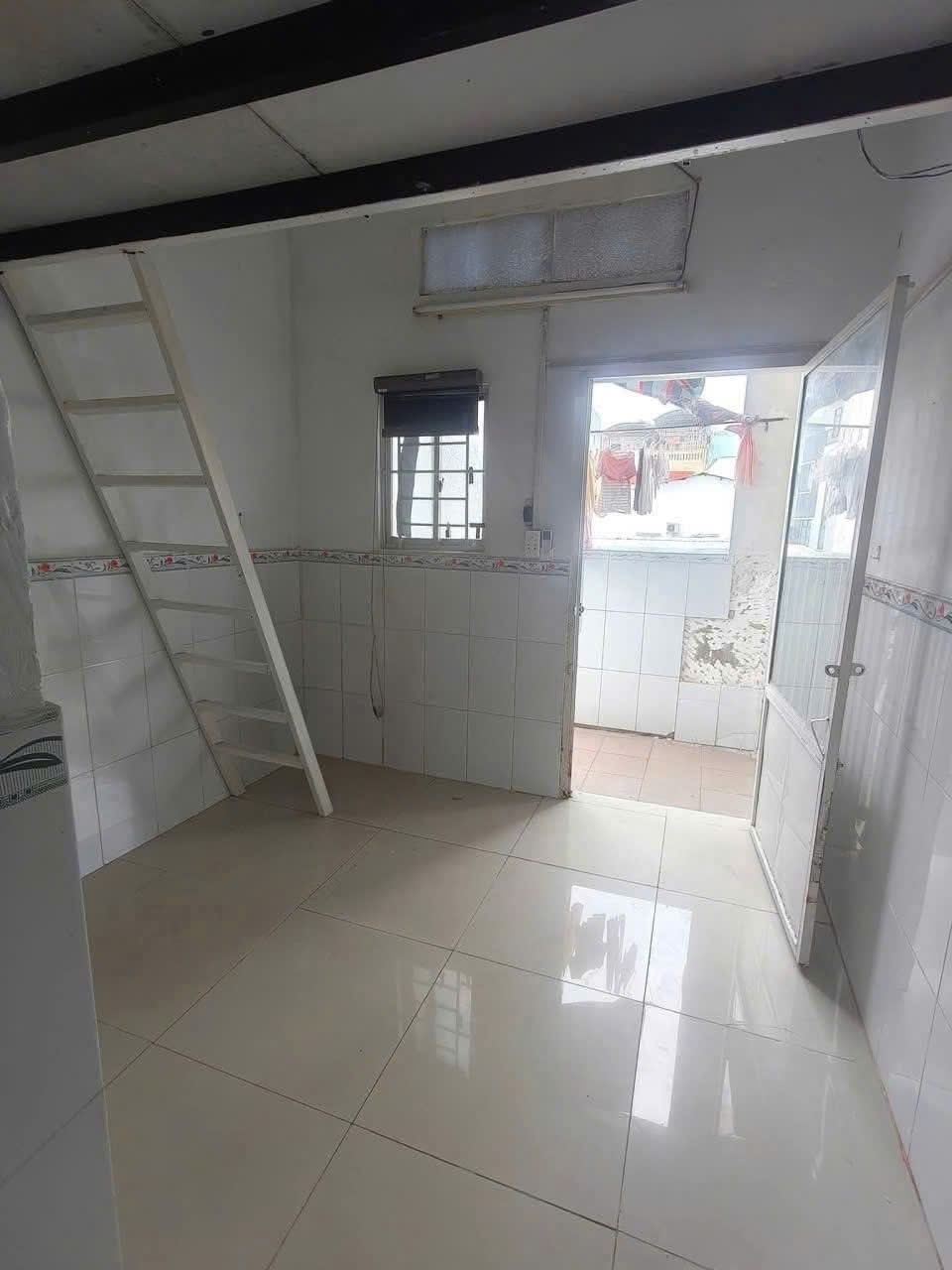 Nhà Trọ Tại Lý Phục Man, Phường Bình Thuận, Quận 7, Hồ Chí Minh 