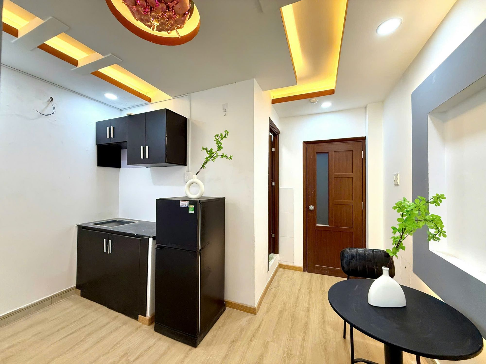 Nhà Trọ Tại Lạc Long Quân, Phường 8, Quận Tân Bình, Hồ Chí Minh