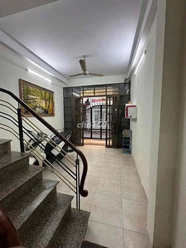 Cho Thuê Nhà Hồ Thị Kỷ Quận 10 46 m² 4 Tầng 5 PN - 23 Triệu