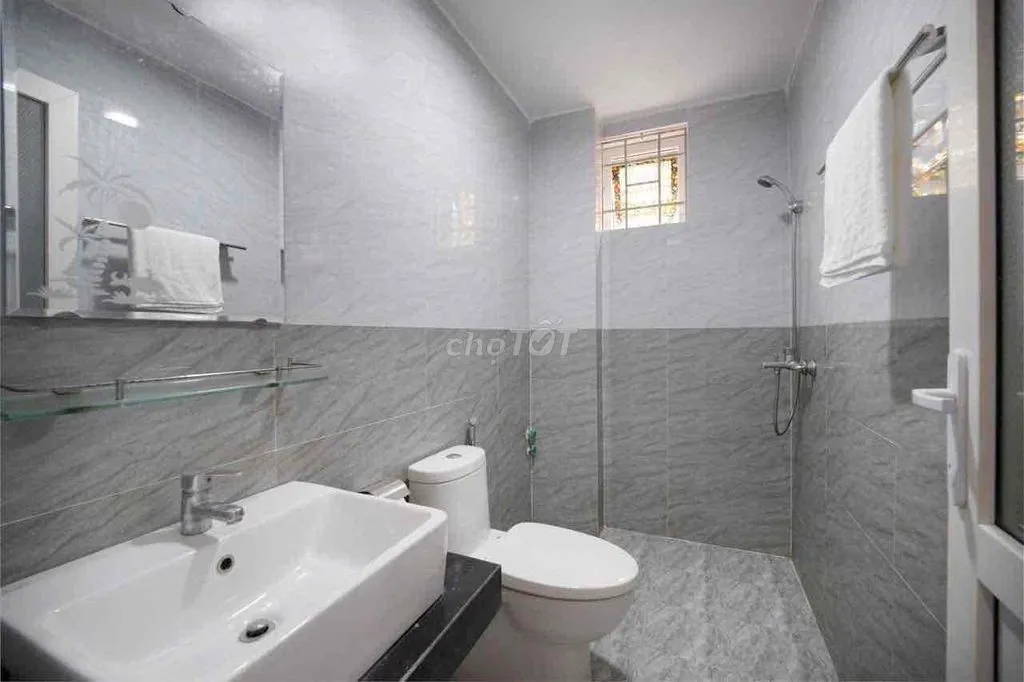 122 ✨ 🏡 CHO THUÊ NHÀ NGUYÊN CĂN 4 TẦNG VIEW CÔNG VIÊN