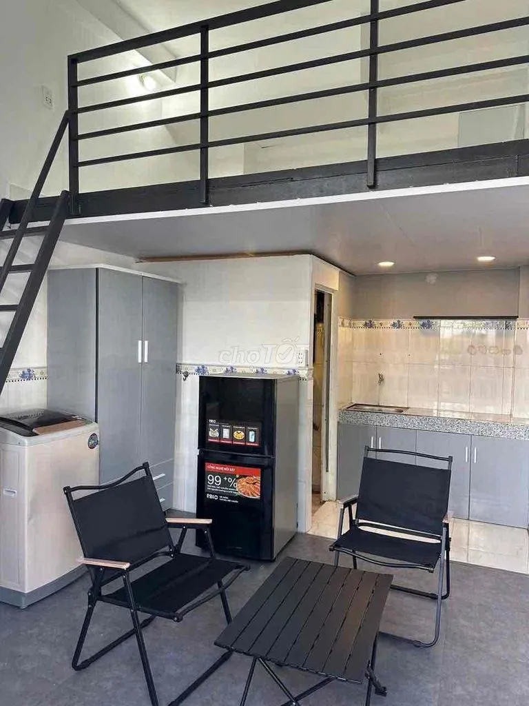 Duplex có ban công riêng nằm gần Phú Mỹ Hưng tiện qua Cresent và Q1