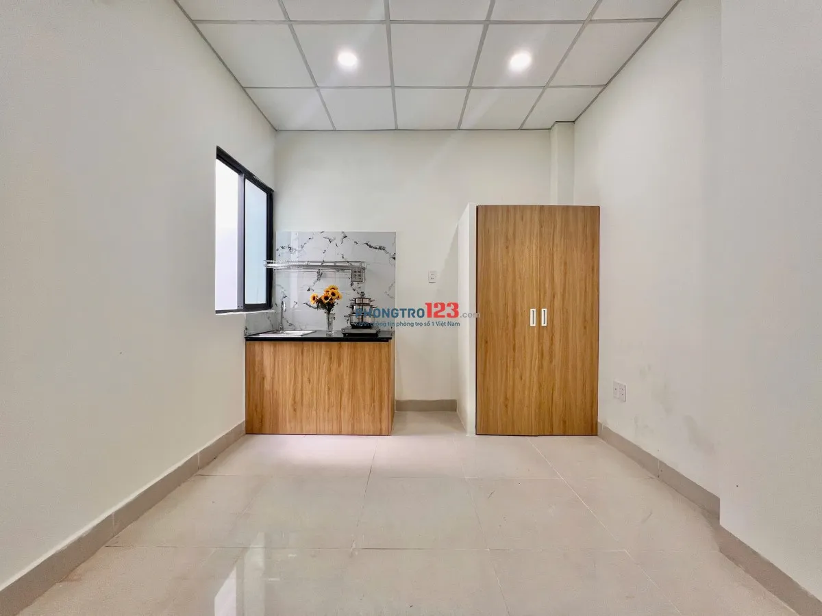 KHAI TRƯƠNG STUDIO THOÁNG MÁT , THANG MÁY NGAY HỌC VIỆN CÁN BỘ