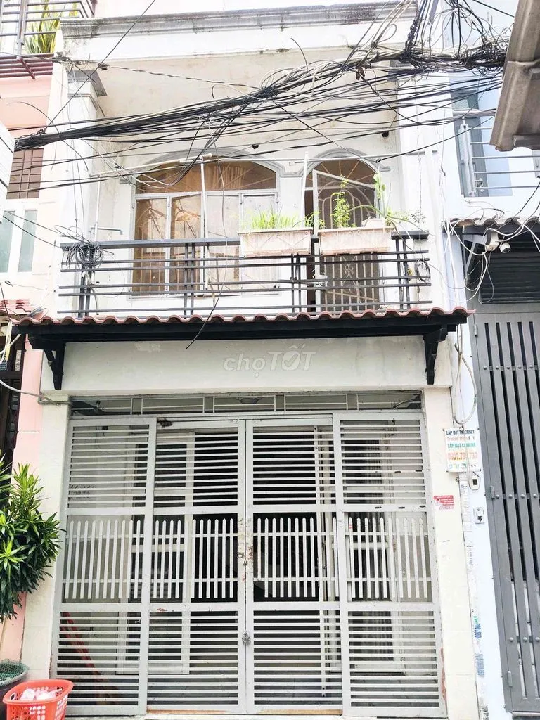 NHÀ HẺM 4M NGUYỄN VĂN KHỐI 2P