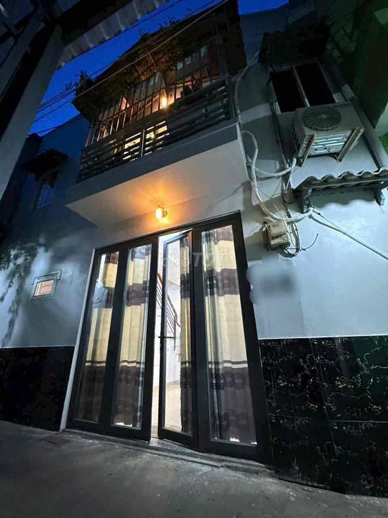 🏦 Nhà mới NC nup hẻm 133 Quang Trung P10