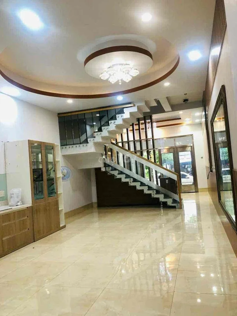 Nhà Sát Aeon Tên Lửa 5x20,3.5 tấm,4 phòng có máy lạnh