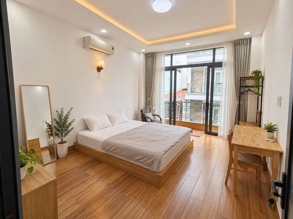 1 Phòng Ngủ Ban Công FULL NỘI THẤT / Phòng ở Nguyễn Văn Công. Gò Vấp