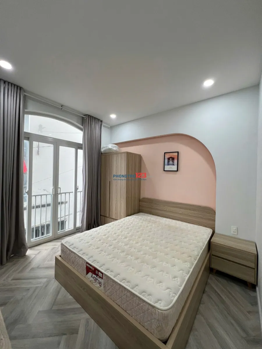 CĂN HỘ CAO CẤP FULL NỘI THẤT, BAN CÔNG RỘNG THOÁNG, TRANG BỊ SMART TIVI TẠI TRƯƠNG QUỐC DUNG, PHÚ NH