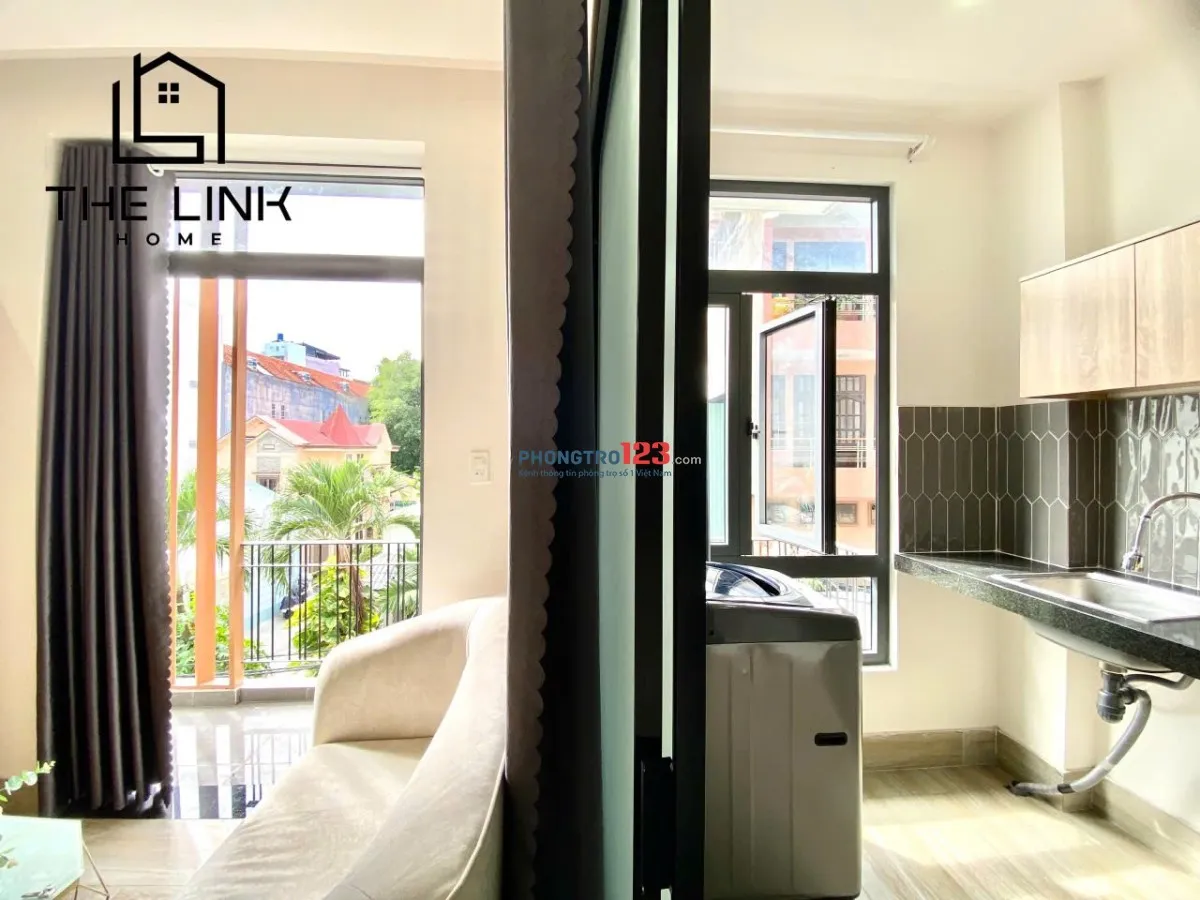 CĂN HỘ FULL NỘI THẤT, BAN CÔNG, TÁCH BẾP TIỆN NGHI TẠI UNG VĂN KHIÊM, BÌNH THẠNH, SÁT HUTECH