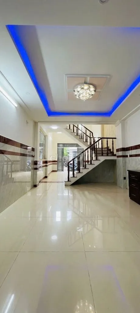 CHO THUÊ NHÀ NGUYÊN CĂN HẺM XE HƠI VÀO NHÀ – GẦN KHU HIỆP THÀNH, Q.12