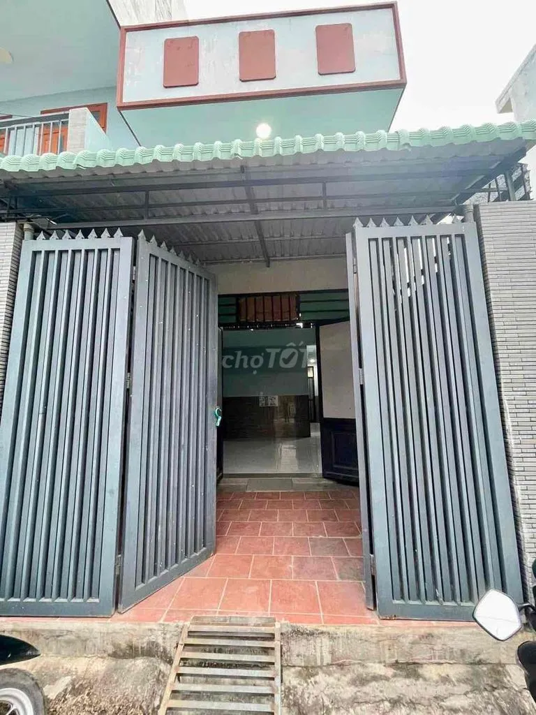 Nhà 2 phòng ngủ 2wc 1 xẹt  xe hơi Lò Lu gần Vin Q9