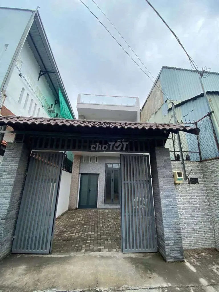 NHÀ GẦN GIÁO XỨ TAM HÀ, DT 5X24 4PN, SÂN ĐẬU OTO, SÂN THƯỢNG SIÊU RỘNG