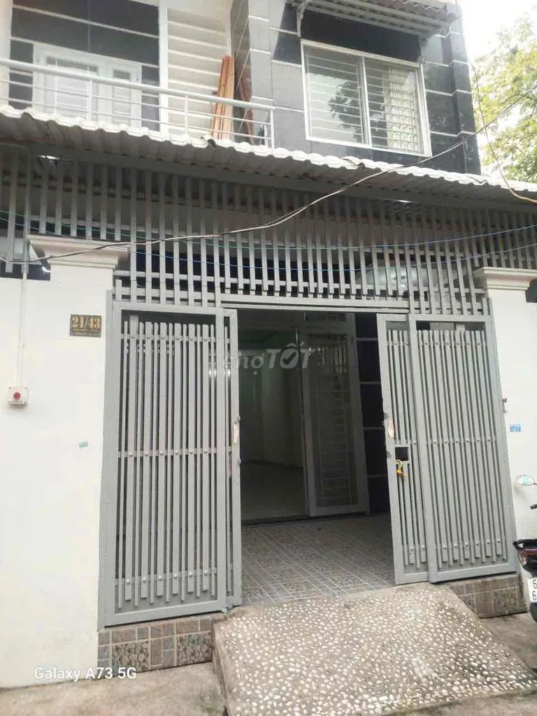 Cho thuê nhà 6x14m, 1 lầu, 3pn, gần trung chánh, TMT, Q12