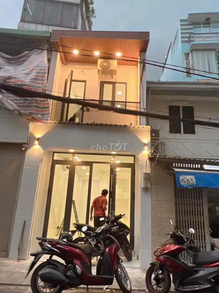 🌈 Cho Thuê Nhà 1Lầu Mặt Tiền Đường Phan Văn Hân, P17, Quận- BT