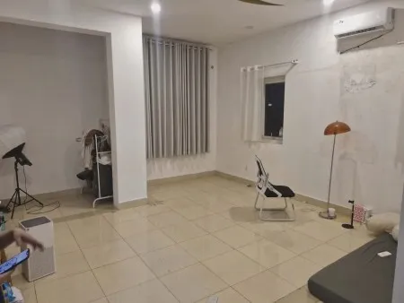 CHO THUÊ NHÀ NGUYÊN CĂN HẺM XE HƠI