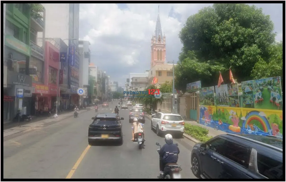 Cho thuê rẻ nguyên căn 4 x 20m mặt tiền Hai Bà Trưng Q1 TP.HCM