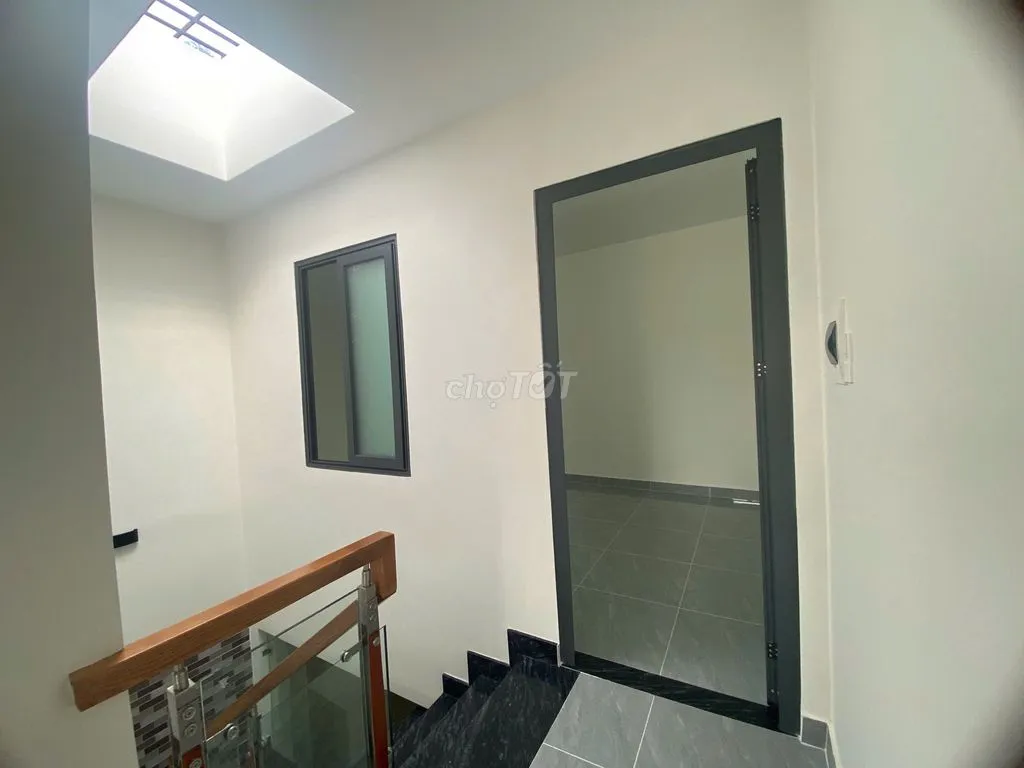 Cho thuê nhà hẻm xe hơi đường Nguyễn hữu Tiến - p tây Thạnh 4 x  13 m