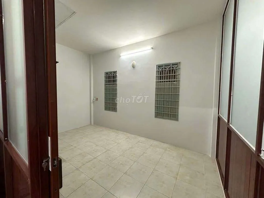 Cho Thuê Nhà Nguyên Căn Gần Trường Phan Chu Trinh