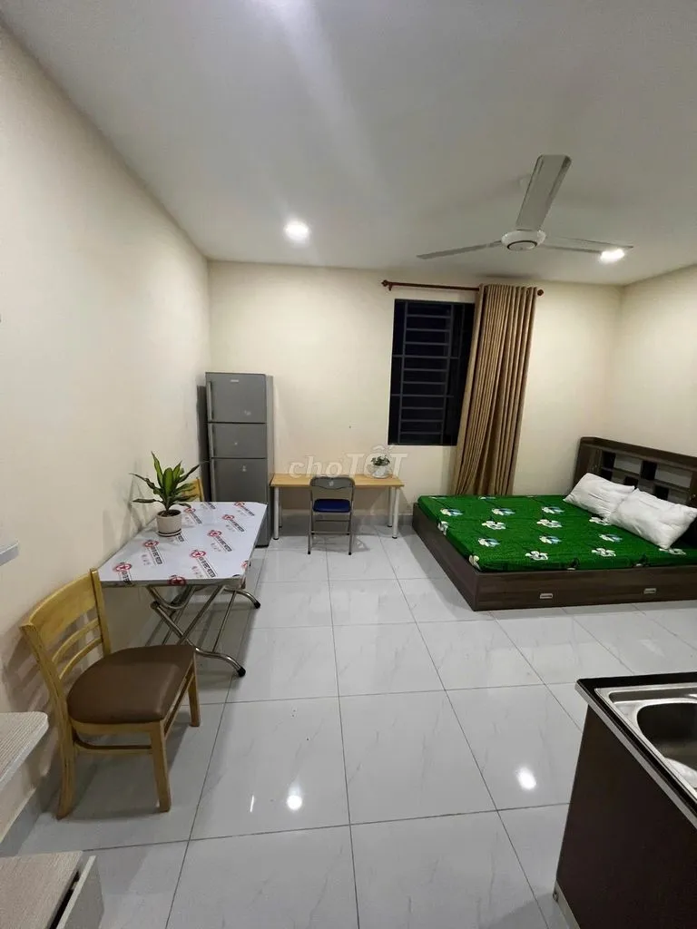 Cho thuê phòng Full thất khu Đại Phúc: 5 triêu/tháng, phòng mới, 32m2