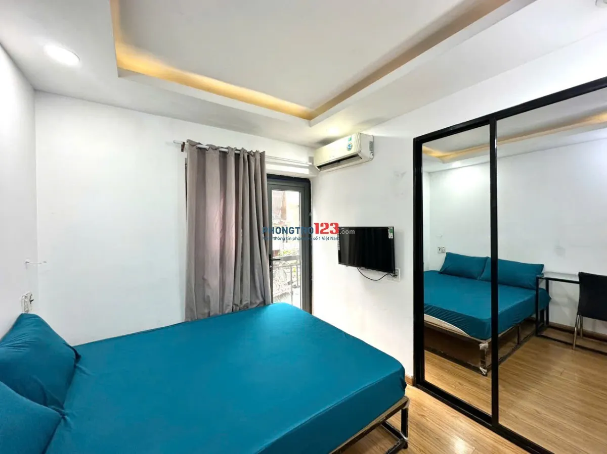 PHÒNG CAO CẤP BAN CÔNG GẦN ĐH SƯ PHẠM QUẬN 5, GIÁ HẤP DẪN