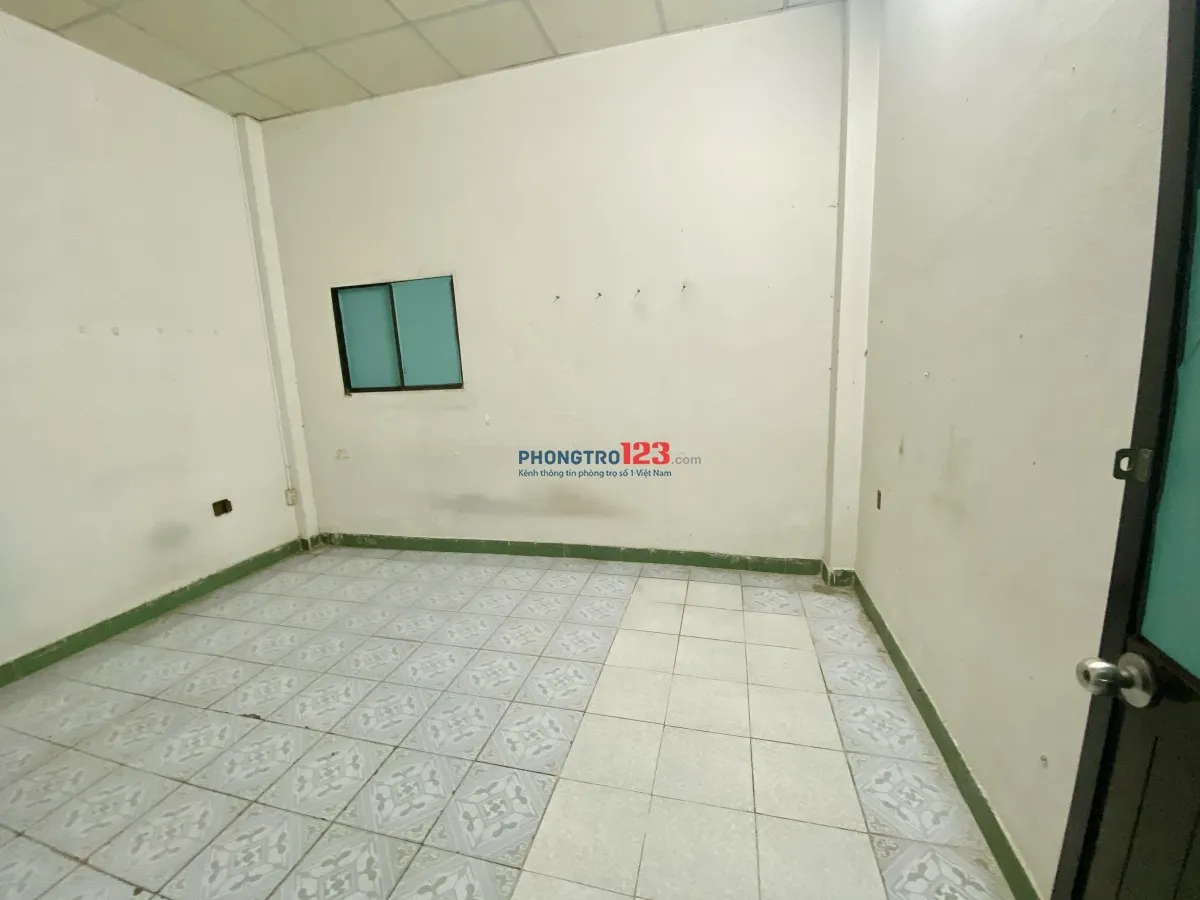 Cho Nữ thuê phòng Quận 10 HCM giá 2,200,000đ~2,500,000đ/tháng