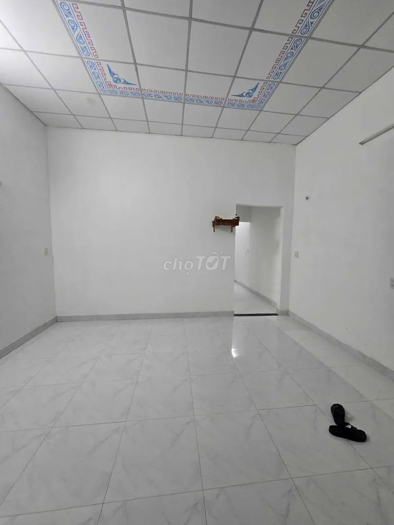Cho thuê nhà mặt tiền khu Ghềnh Ráng, Quy Nhơn