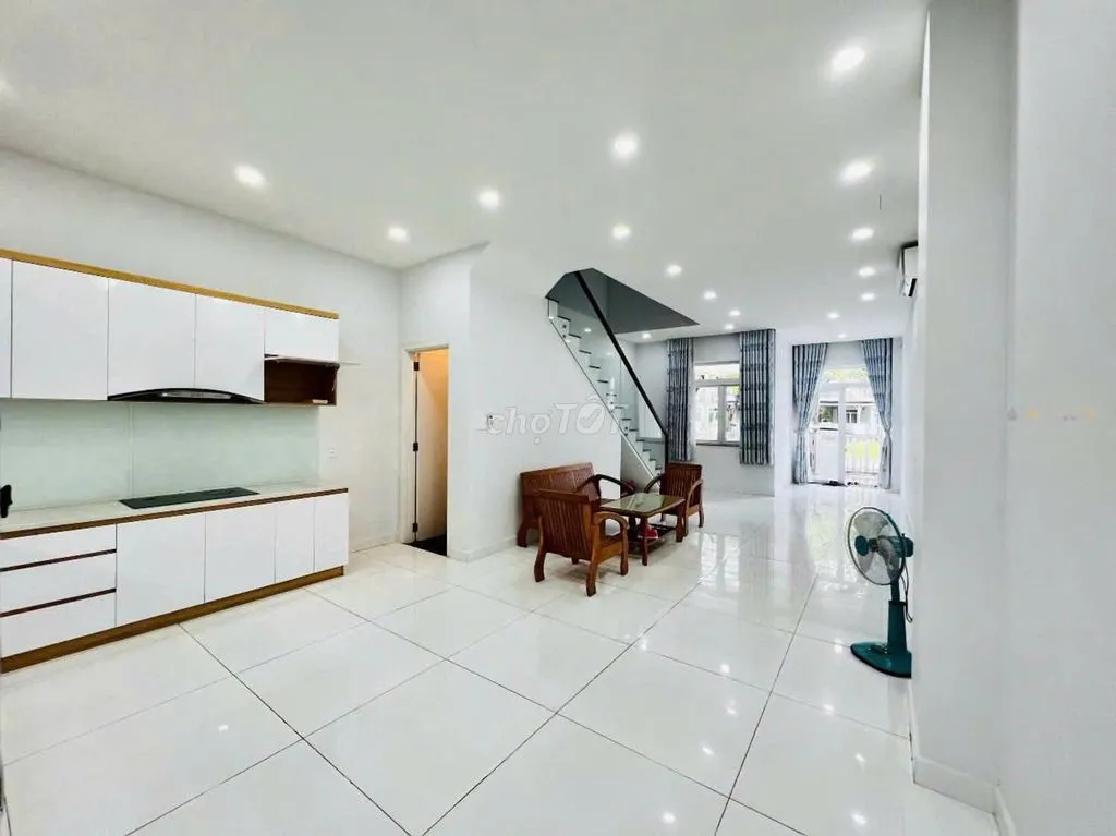 Cho thuê nhà KDC Merita từ 18tr gần Đỗ Xuân Hợp, Liên Phường
