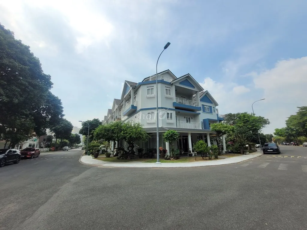 Cho thuê biệt thự KDC ParkRiverside 3L4PN gần VX Liên Phường