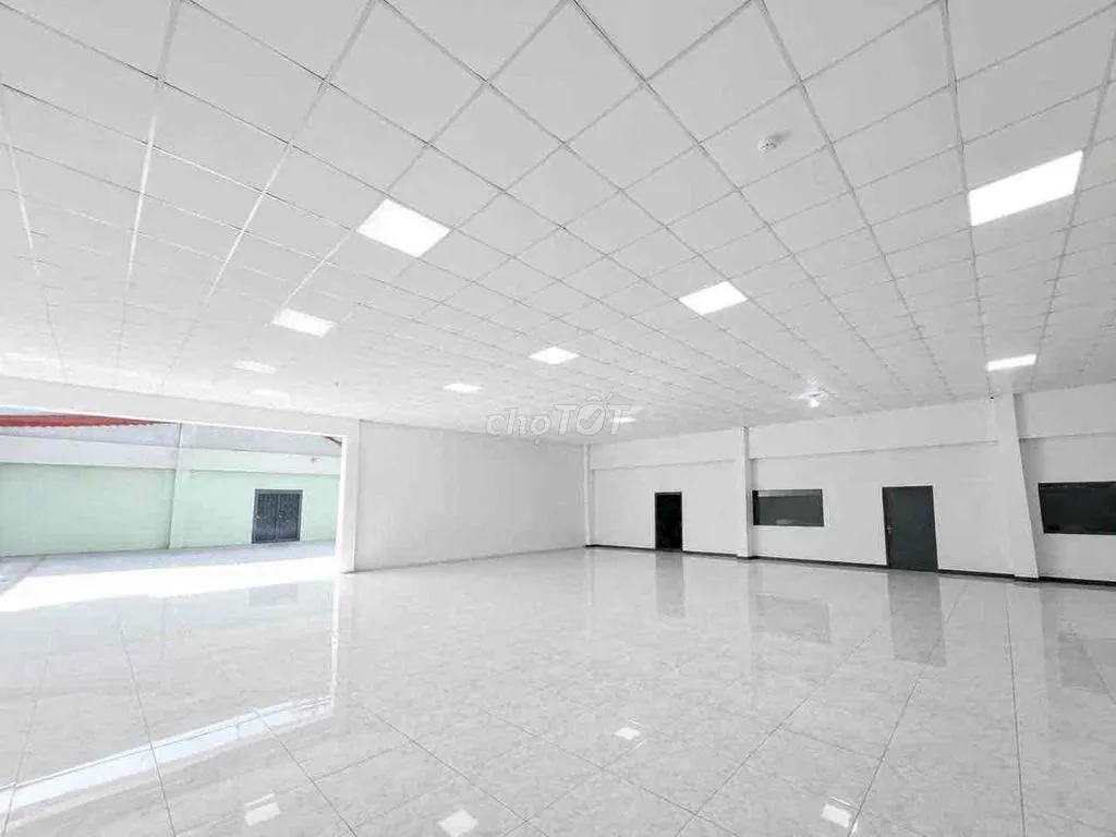 cho thuê kho mặt tiền dt 743 an phú dt 1300m2