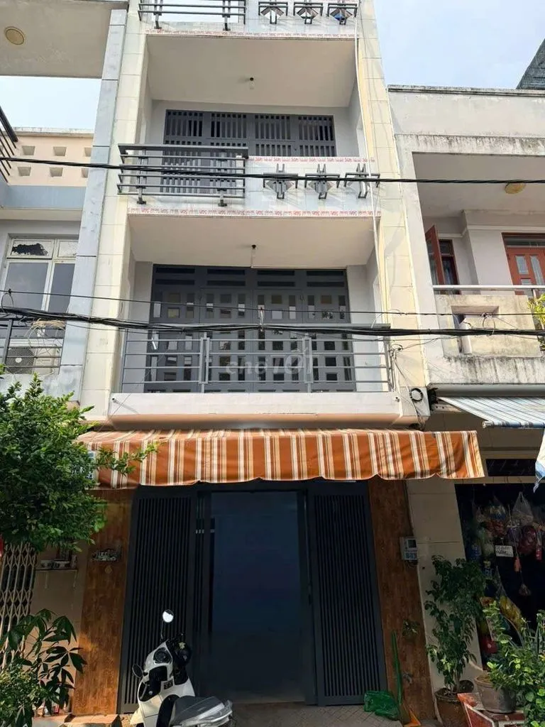 CHO THUÊ NHÀ 298 TÂN HÒA ĐÔNG, 11 TRIỆU, 3PN, ĐƯỜNG 10M, 3,5 TẤM