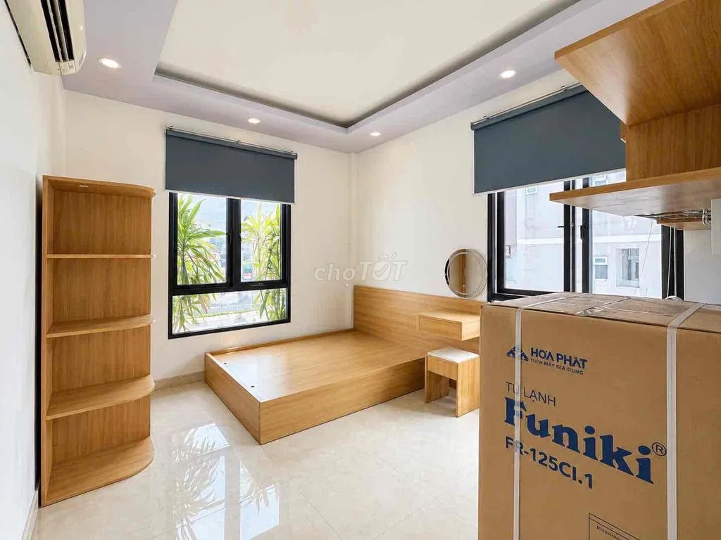 Mới 100% phòng full nội thất, cửa sổ lớn, máy giặt riêng – Quận 5
