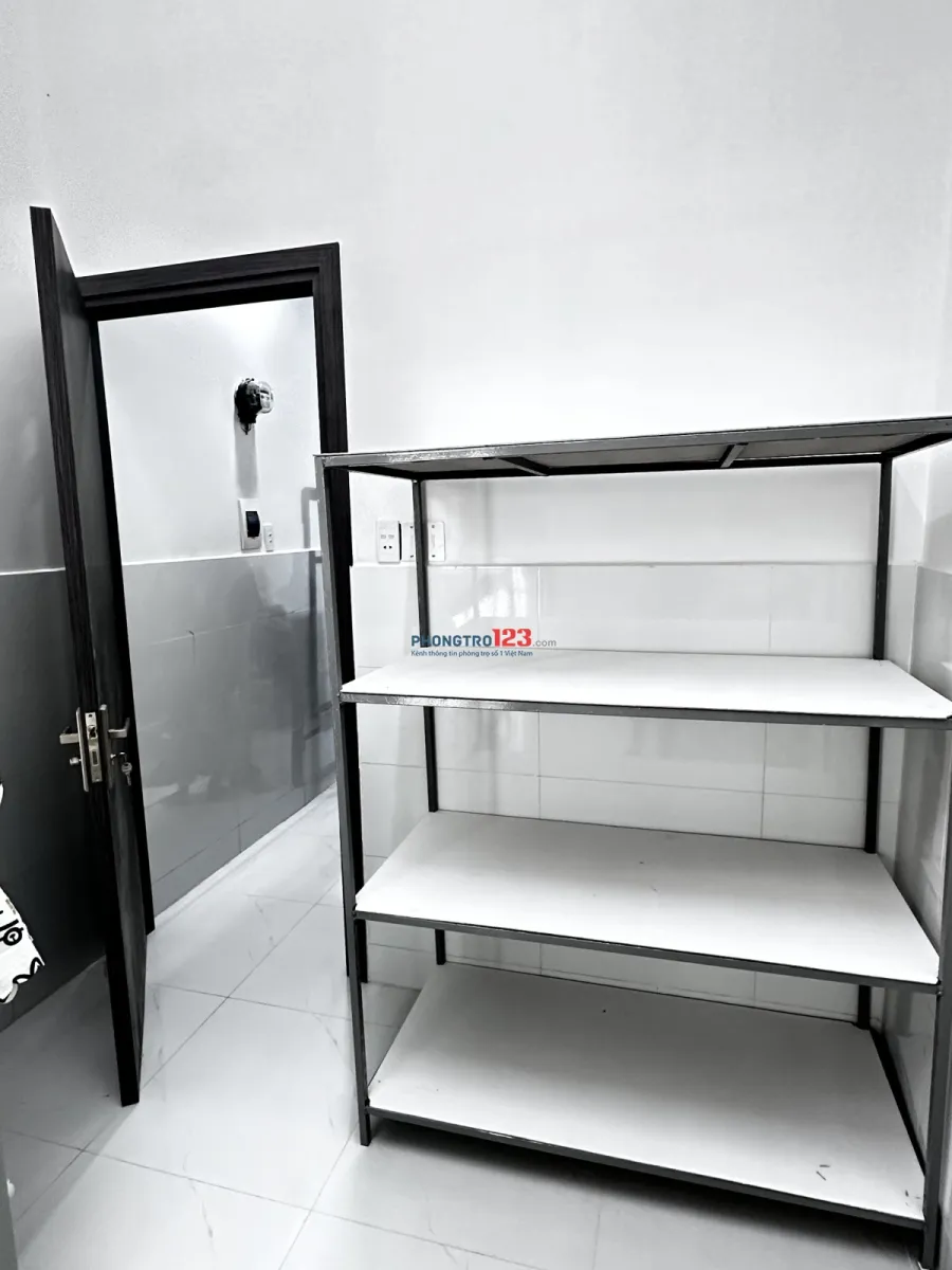 Phòng trọ có gác và Ký túc xá giá chỉ 1tr/tháng tại 112/8/10 Đường An Bình, Phường 5, Quận 5