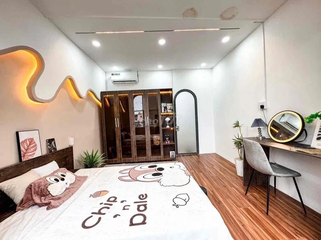 chdv 2Pn mới xây Đang vào Full Nội Thất Cực To Q5 Q10 Q1 đều gần