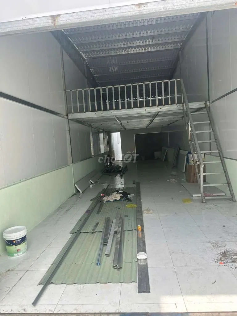 nhà kho giá rẻ hà huy giáp q12