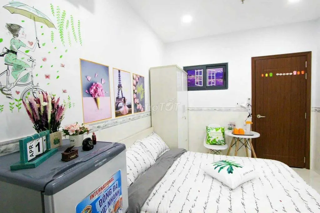 Phòng gần quận 4, Lotte Mart