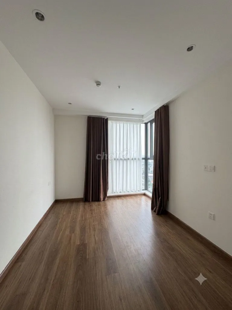 CHO THUÊ CĂN HỘ 2PN 2WC - D-AQUA - TẦNG 21 - 15,5 TRIỆU/THÁNG