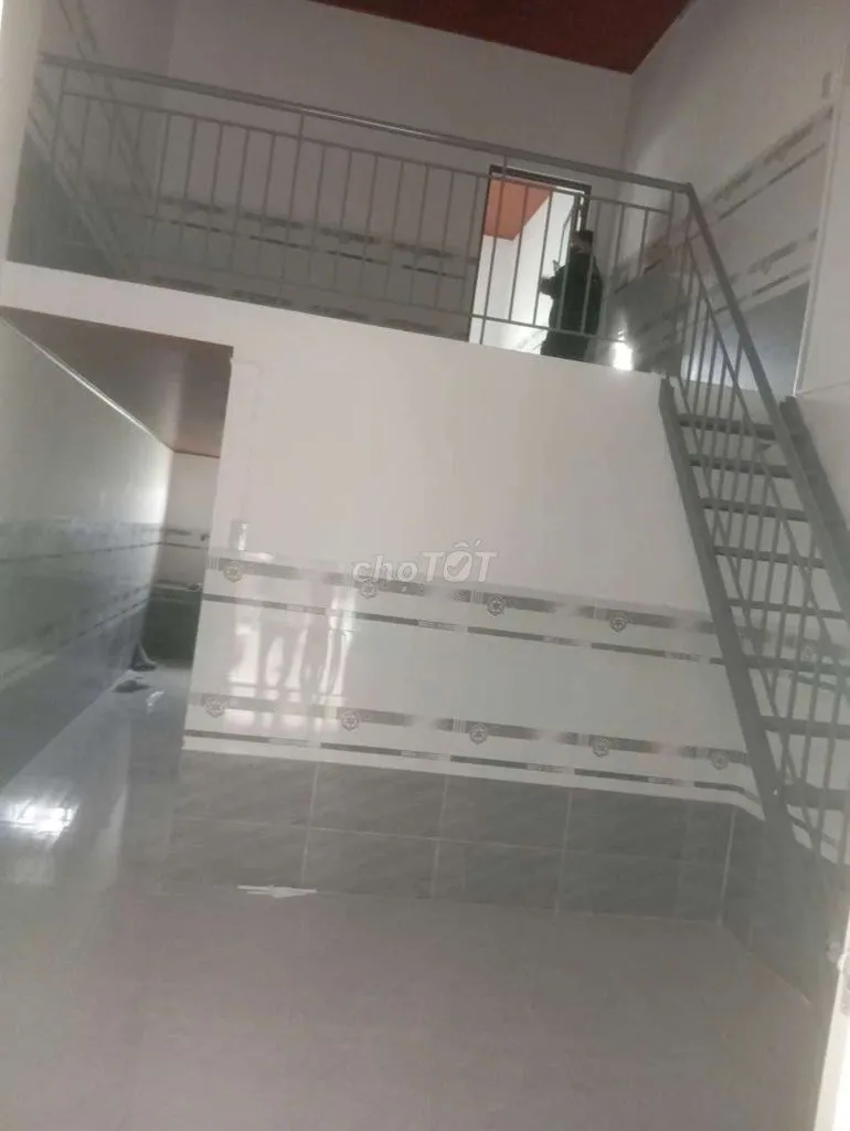 còn 8 cán trọ lơn mật tiên xe 16 chỏp mơi xây mặt tiền xe 16 .