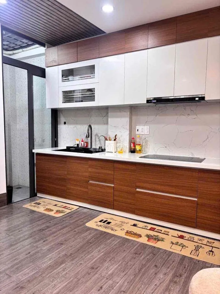 Cho thuê phòng full nội thất 4tr5 nhận 1 nữ không chung chủ