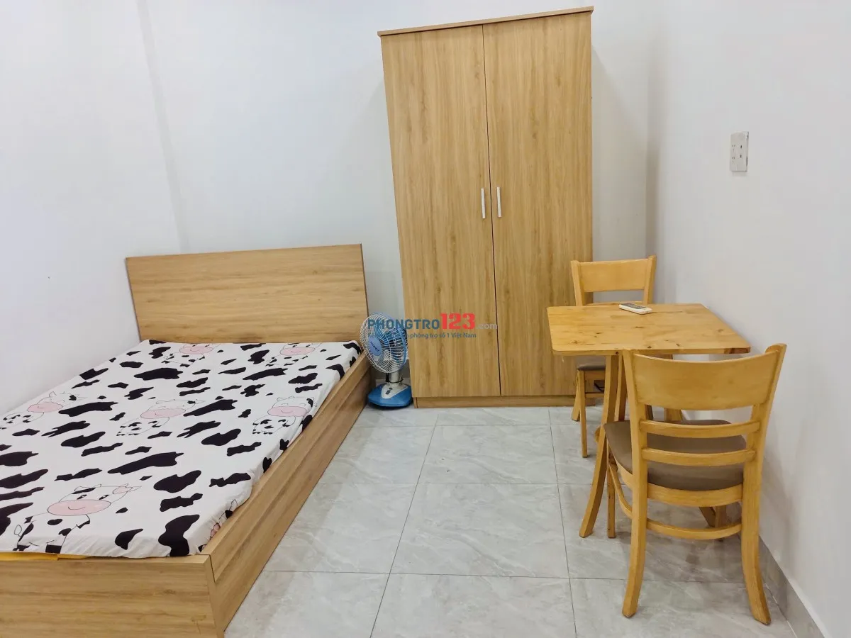 Phòng cho thuê cao cấp đường Tên Lửa 2.6tr, 24m2, nvvp văn minh