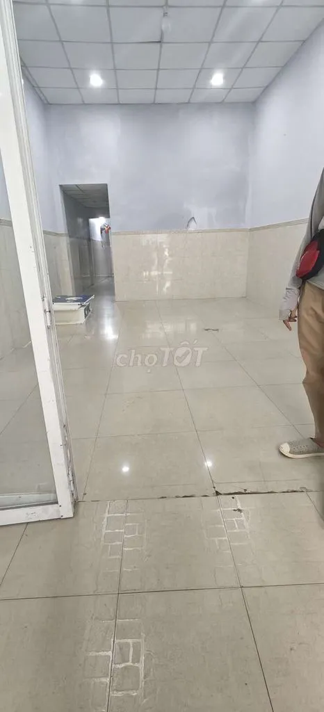 NHÀ cho thuê nguyên căn 3 PN giả 10 tr