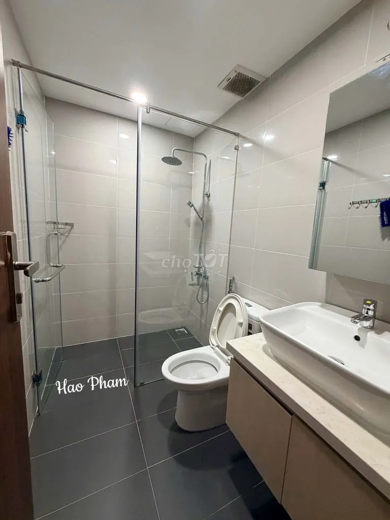 TÌM NỮ THUÊ 1 PHÒNG TRONG căn hộ chung cư Sunrise Riverside