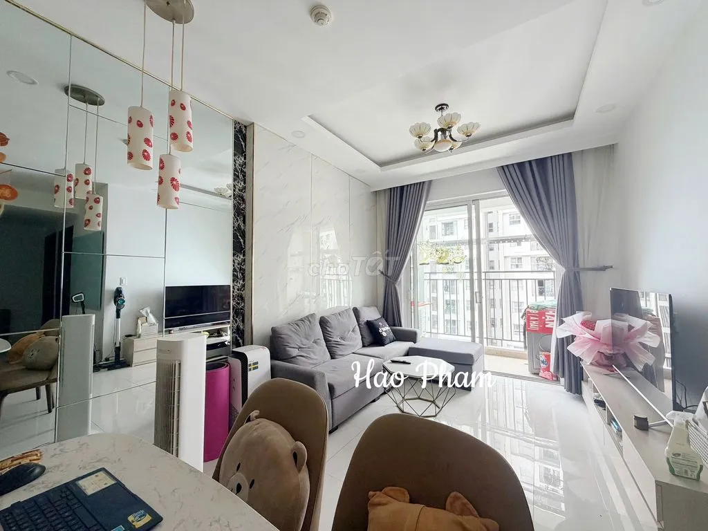 TÌM NỮ THUÊ 1 PHÒNG TRONG căn hộ chung cư Sunrise Riverside