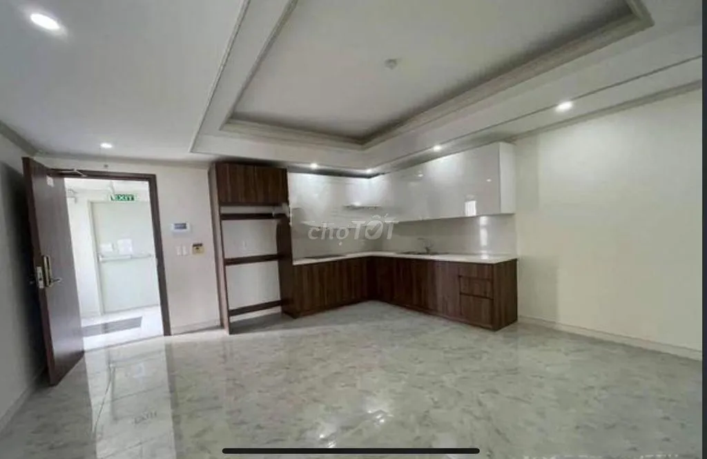 TÌM NỮ Ở GHÉP CĂN HỘ  CHUNG CƯ 2PN + 2WC TẠI QUẬN 2