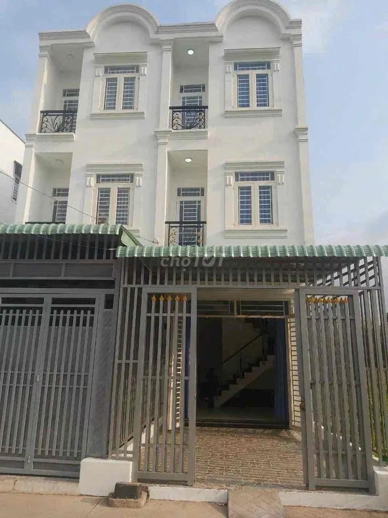 CẦN CHO THUÊ NHÀ NGAY UỶ BAN XÃ BÌNH MỸ