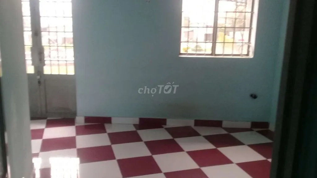 Cho NỮ thuê phòng Q12, Tô ký