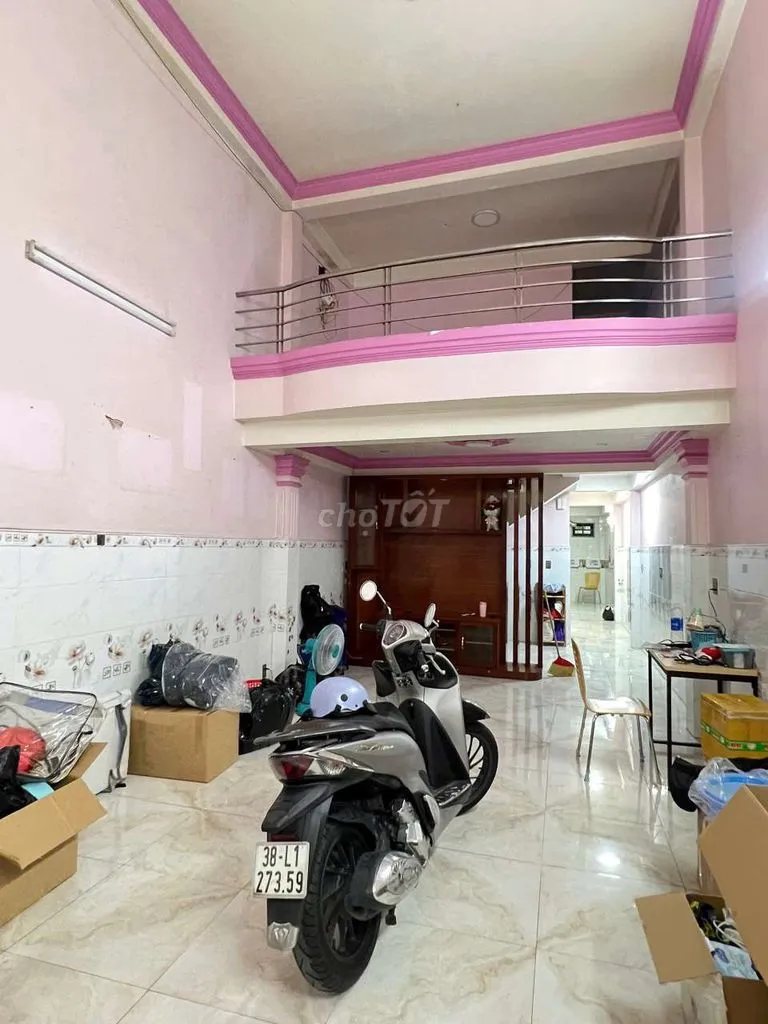 Nhà hẻm 6M đường TÂN KỲ TÂN QUÝ, 4x18m, 2 lầu, 5PN, giá 14 Triệu
