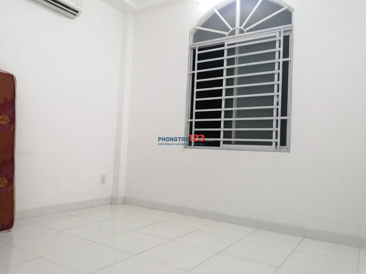 PHÒNG MÁY LẠNH, VÂN TAY, PHÒNG CÁCH ÂM TỐT, WC RIÊNG, ĐƯỢC NẤU ĂN, WIFI VÀ GỬI XE FREE