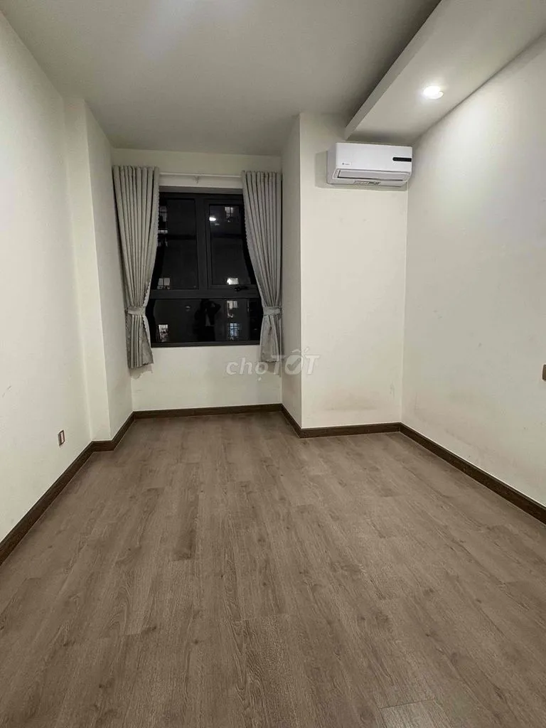 Cần cho thue CH Q7 Boulevard 2PN-2WC(70m) Nội thấy cơ bản Chỉ 10.5 Tr