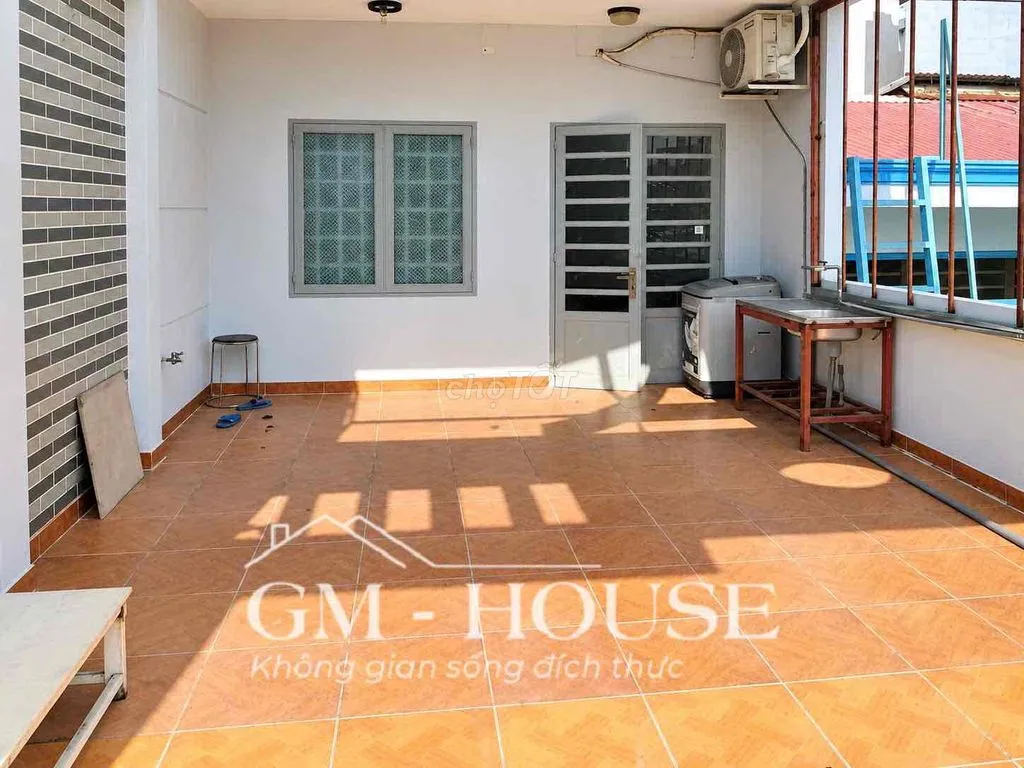 CHO THUÊ PHÒNG SÂN THƯỢNG CỰC THOÁNG - NGÔ ĐỨC KẾ, BÌNH THẠNH