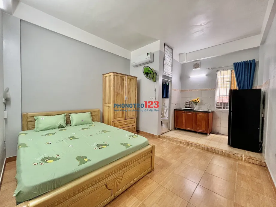 PHÒNG ĐÓN NẮNG 25m2 FULL TIỆN NGHI NGUYỄN THỊ THẬP GẦN CHỢ TÂN MỸ