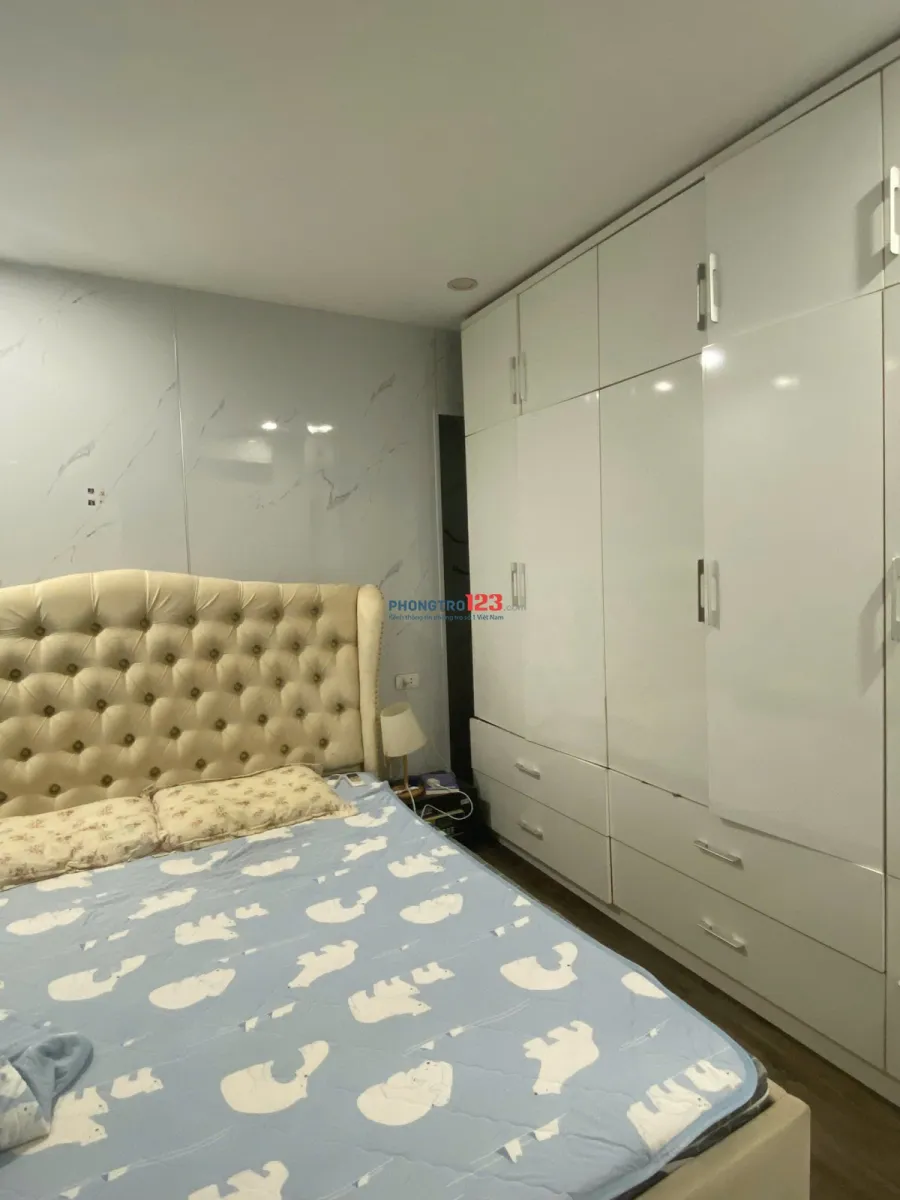 Cho thuê tập thể 2-3 ngủ Tầng 2 Thanh Nhàn, Bạch Mai, Hai Bà Trưng